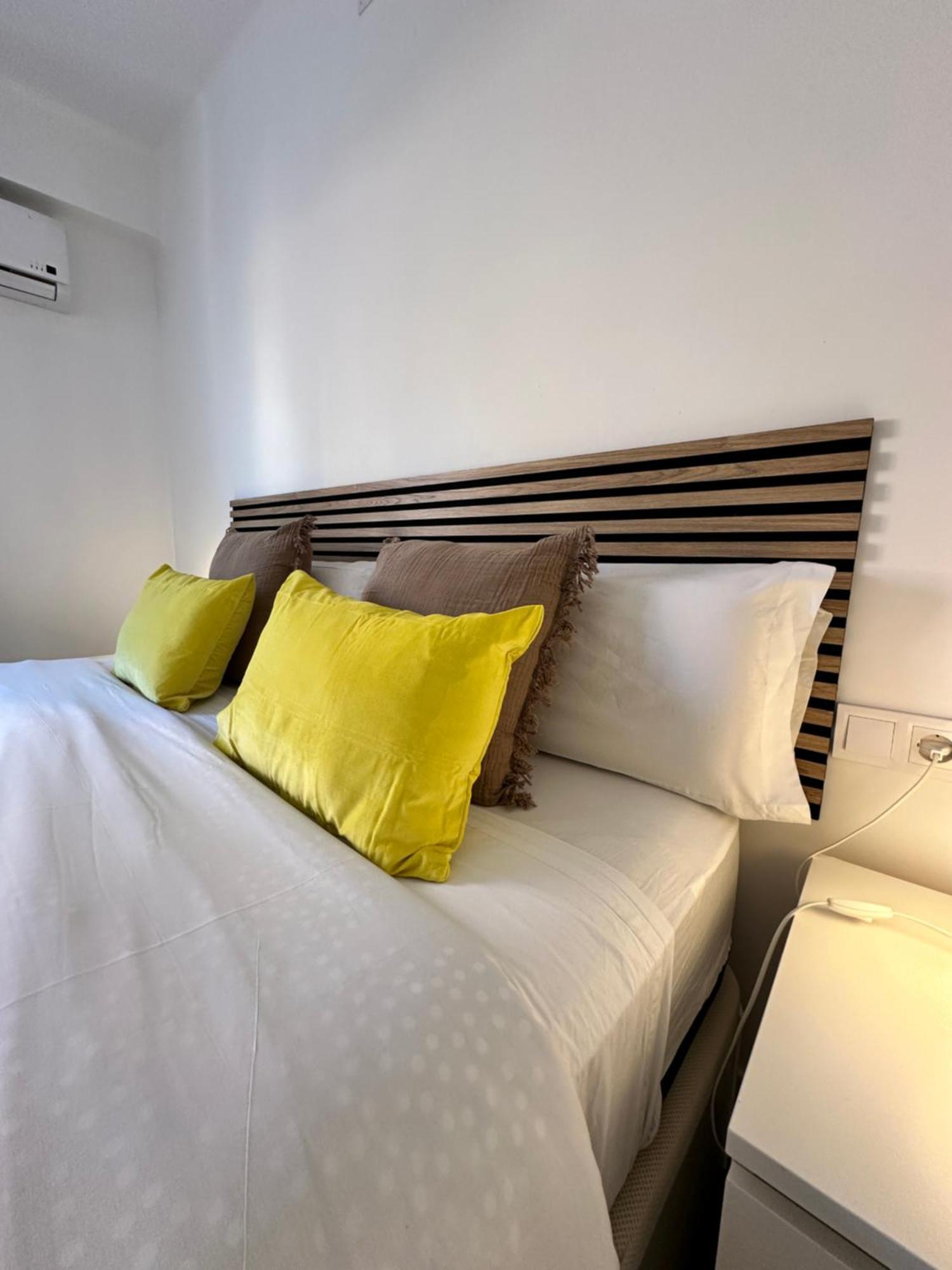 Alderete Deluxe - 3 Apartment Málaga